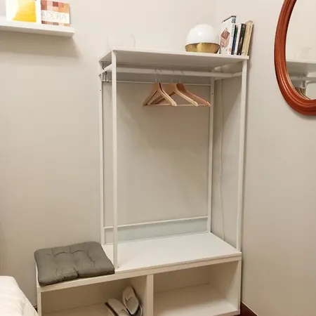 Bilocale Luminoso E Silenzioso Nel Cuore Di A Due Passi Da San Lorenzo Apartment